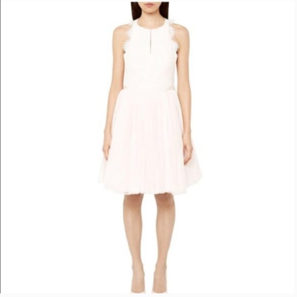 Ted Baker Pitara open back lace tulle dress light pink blush size 3 nwt - Picture 5 of 6